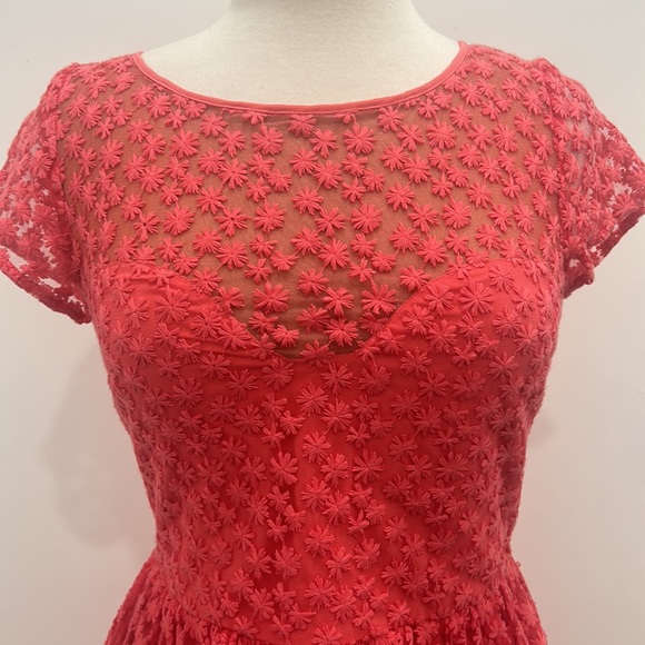 PINK EMBROIDERED FLORAL MINI DRESS WITH PLEATED SKIRT, SIZE 6 - Picture 3 of 8